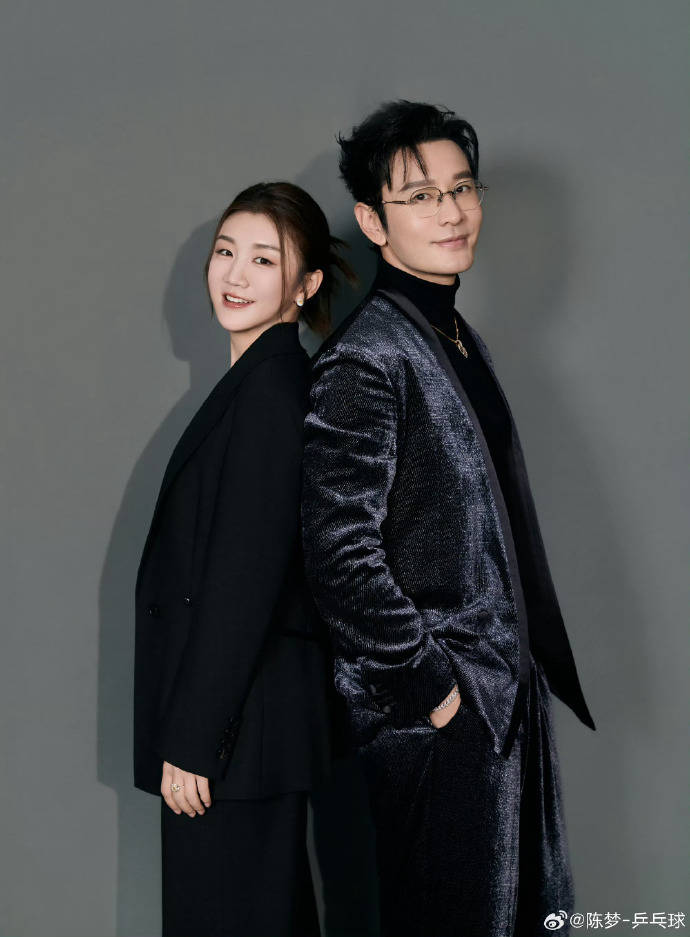 陈梦晒与黄晓明合照,黄晓明回应:是谁这么幸运 插图5 陈梦晒与黄晓明合照,黄晓明回应:是谁这么幸运 插图5