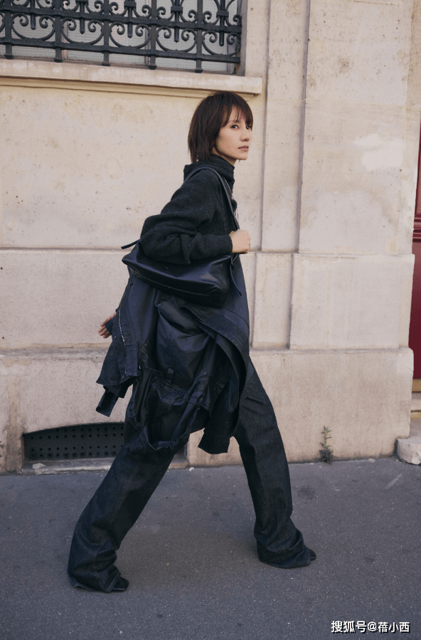 有一种高级感叫"袁泉"穿毛衣,配牛仔裤气质无敌了,美到骨子里