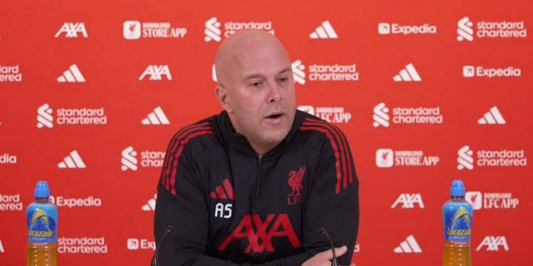 利物浦转会策略失误频出，后防缺补前锋难堪重负，埋下赛季隐患