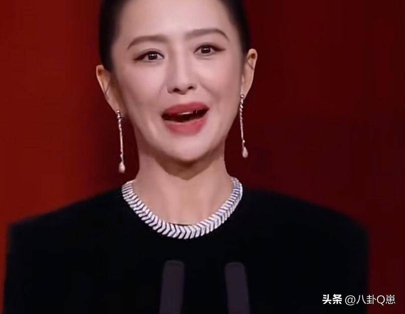 儿子5岁离婚!厦门这晚,陈思诚和佟丽娅高调认爱,比复婚更体面