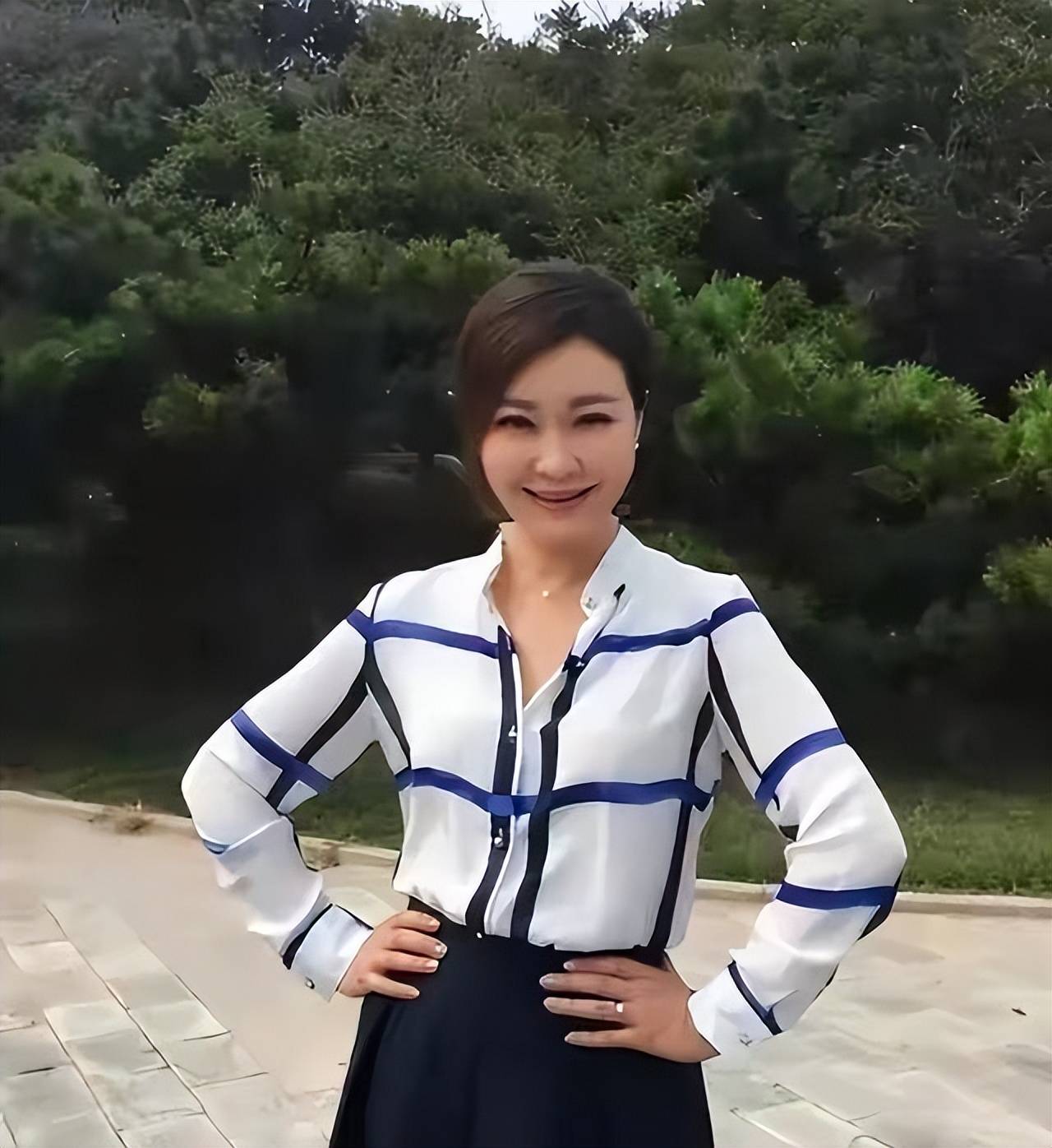 前央视王牌主持人王小骞,如今沦落为"人人喊打"?