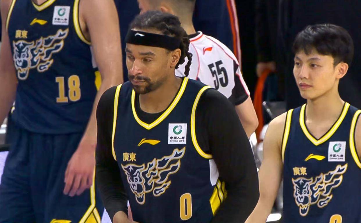 朱芳雨默认！李春江留在东莞，有望取代杜锋，接任广东队主教练？