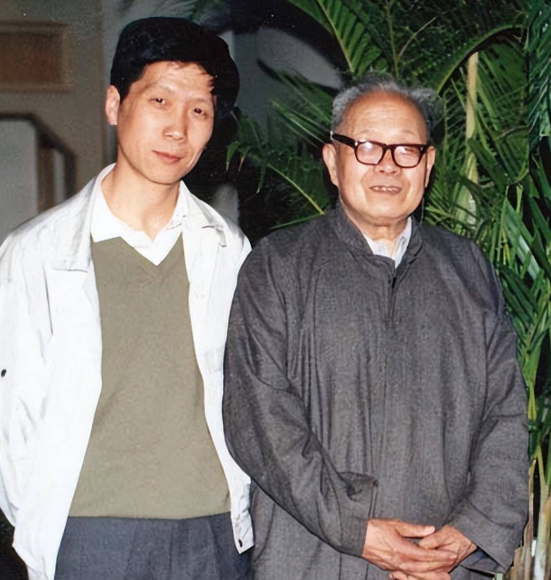他是顶级京城公子哥马未都自愧不如10个王思聪加起来没他会玩