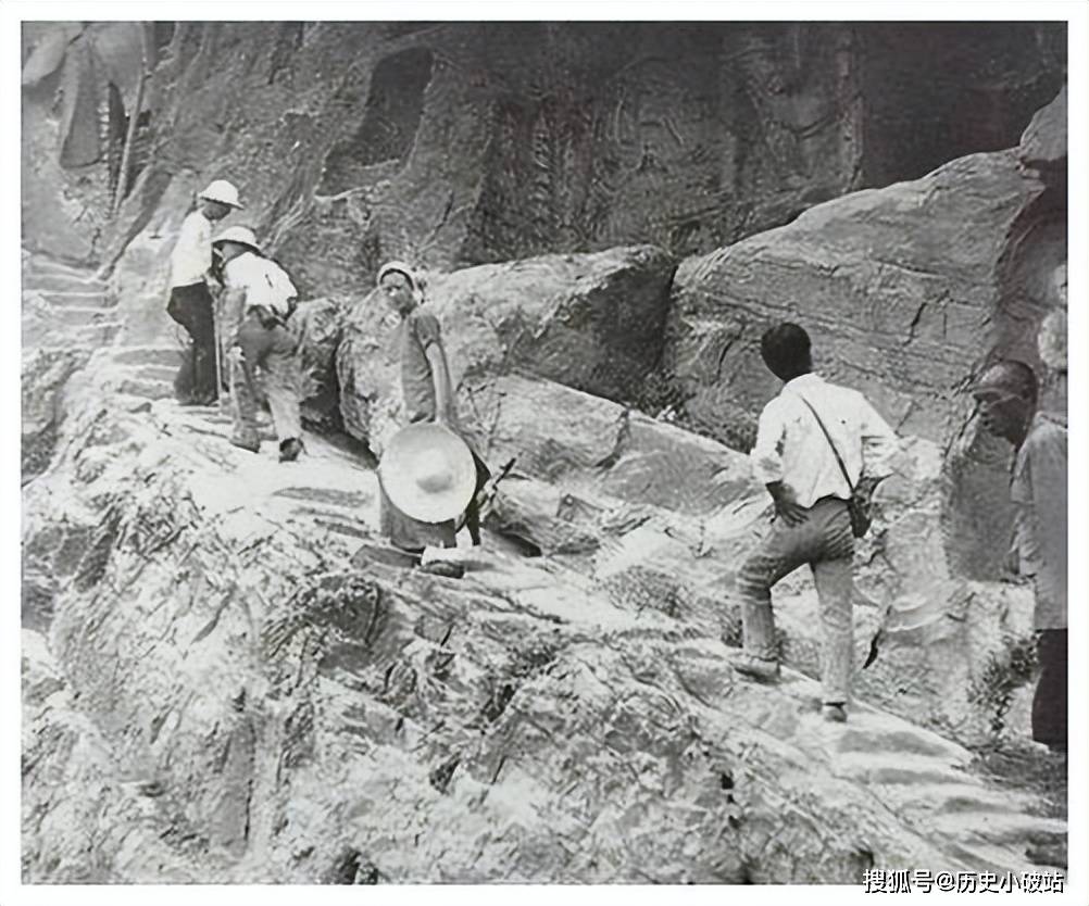 点击图片,在新窗口显示原始尺寸