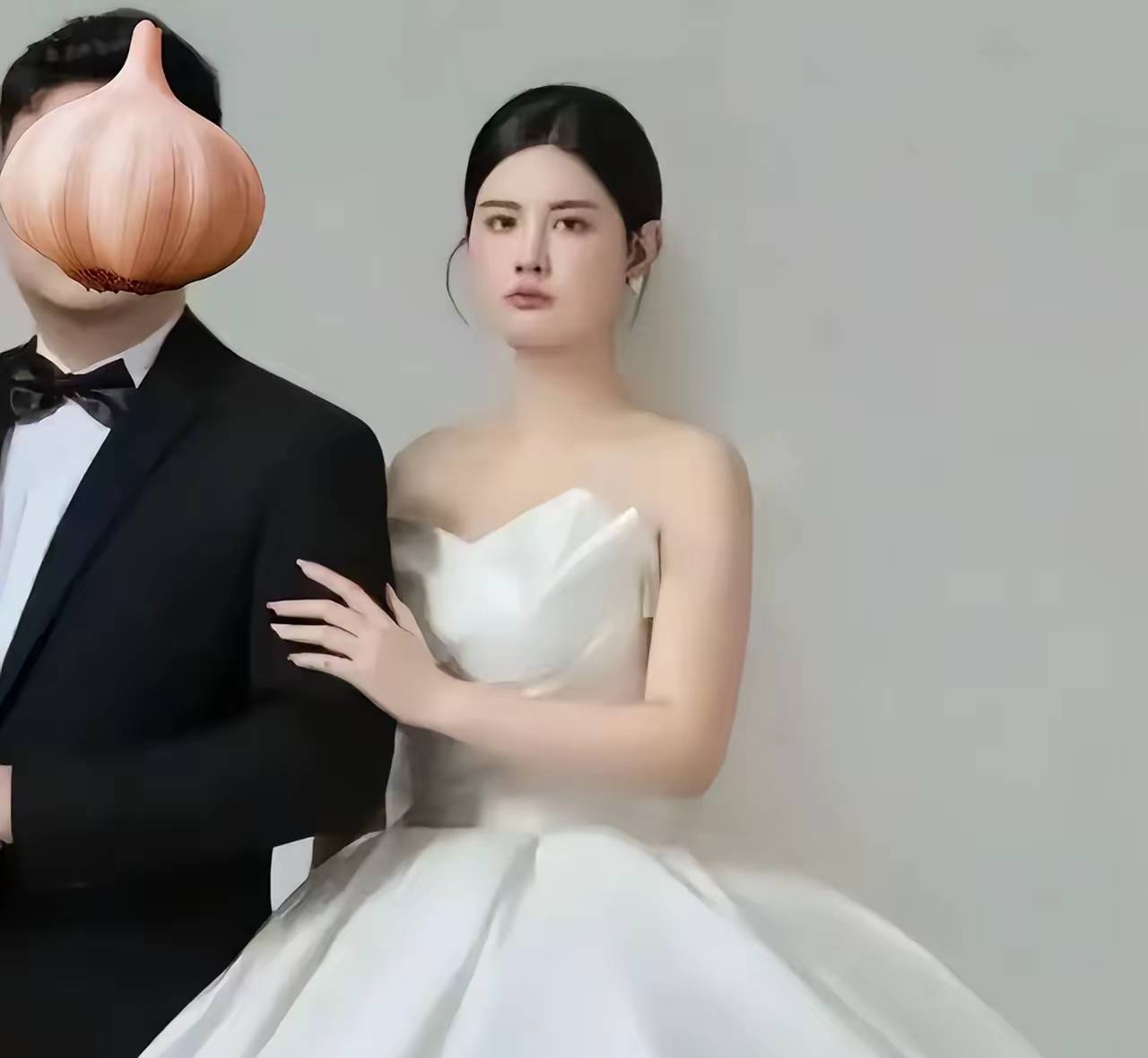 28��Ů��ʦ��������¥��ɱ������������ȡ���������ɼһ鷿��¥_�Ѻ���