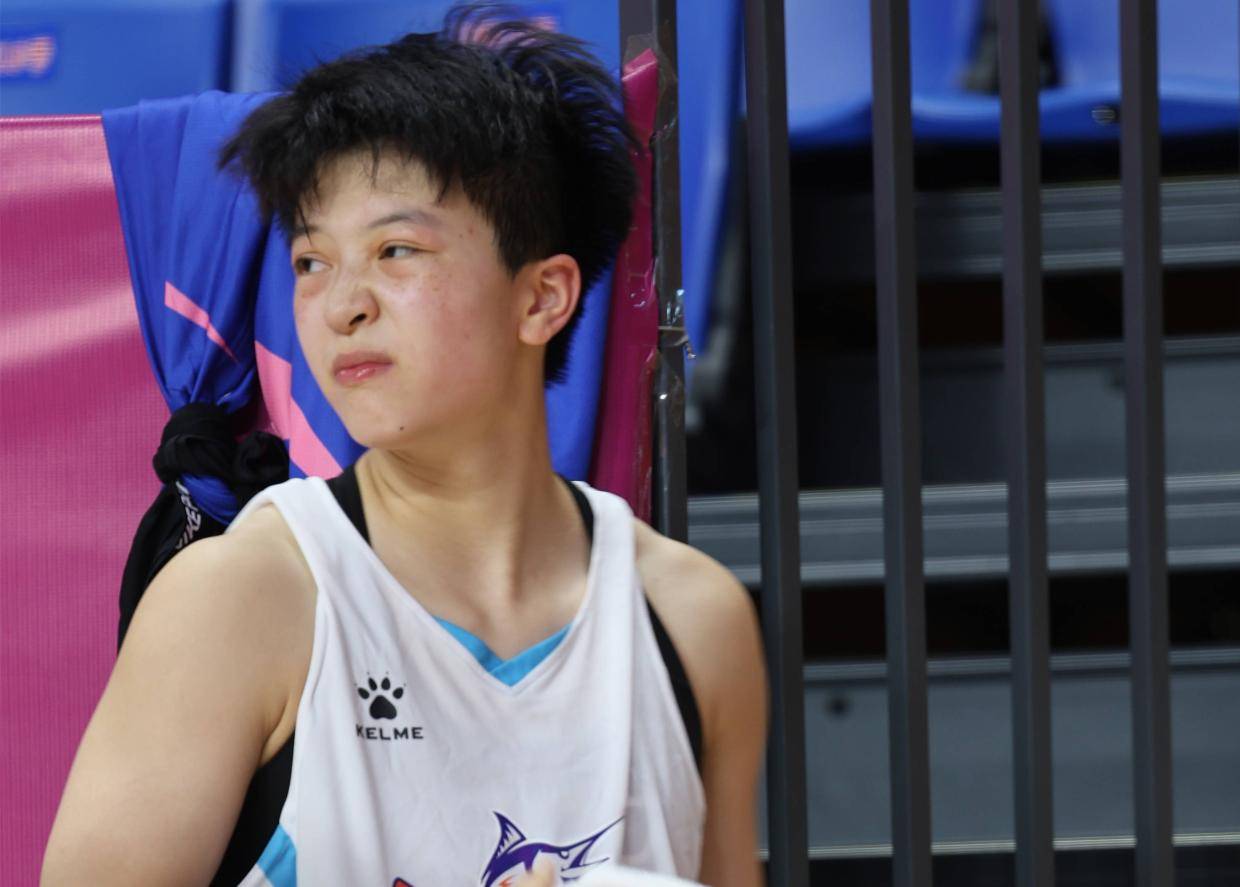 准绝杀后再轰20分！中国女篮23岁MVP新星崛起：宫鲁鸣栽培她？