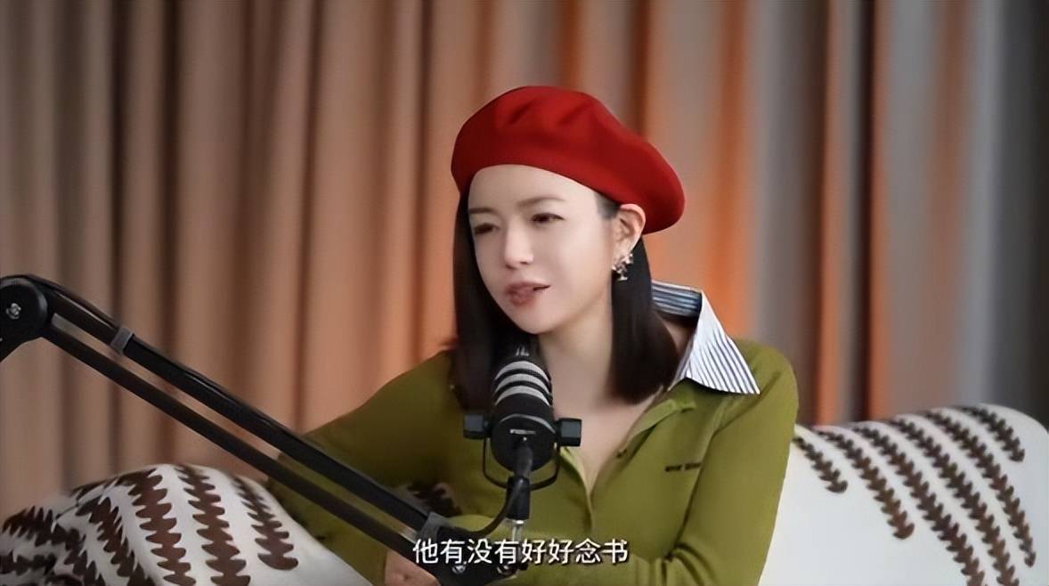 陈妍希带儿子参加亲子派对,离婚后穿超短裙容光焕发 插图3 陈妍希带儿子参加亲子派对,离婚后穿超短裙容光焕发 插图3