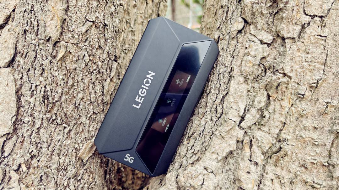 随身携带“极速基站”是种什么体验？拯救者LM90随身WiFi详测，不止于游戏