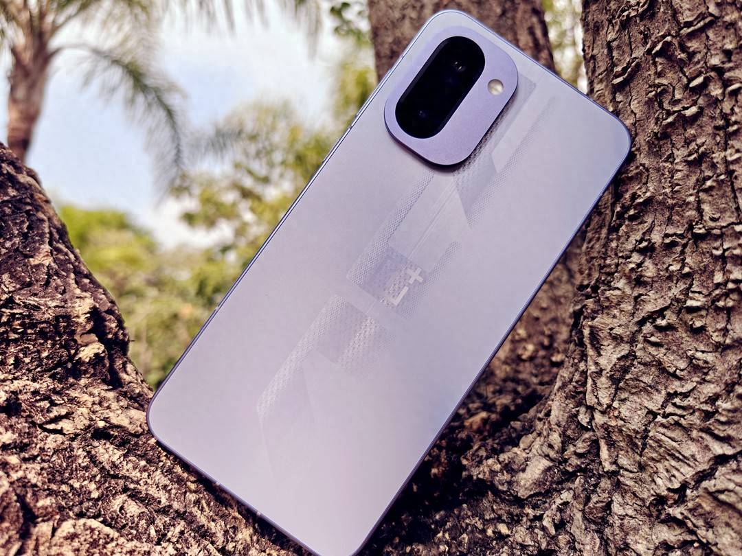 告别焦虑！一加Ace 6T实测：性能与续航的终极答卷