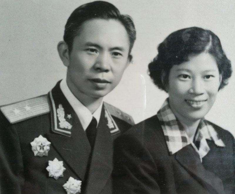 军团长肖克怒问师长刘转连为何还不打,刘转连:急啥,等吃完饭