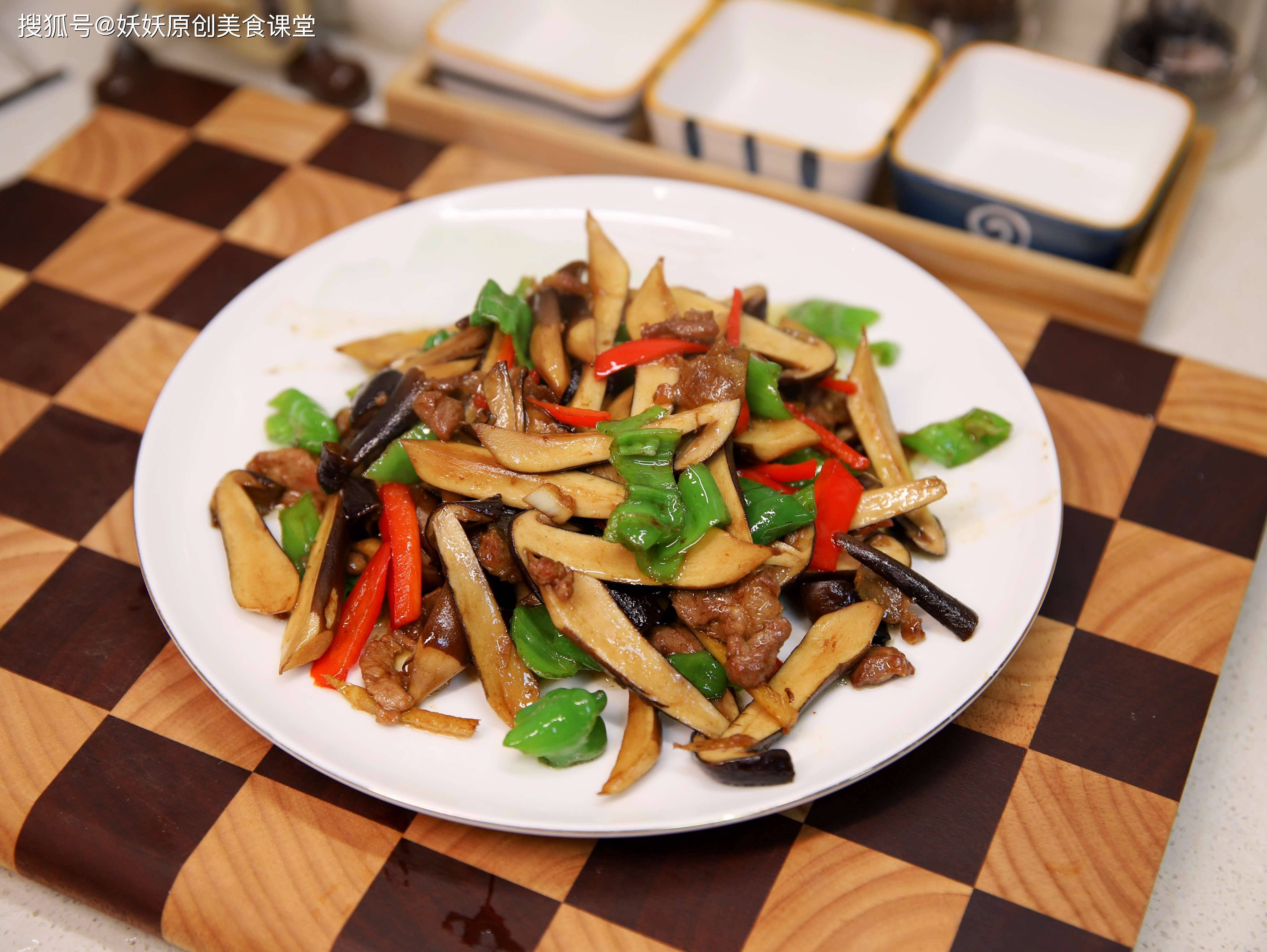 价格便宜鲜甜爽脆，这个食用菌的功效严重被低估，润肠通便强免疫_搜狐网