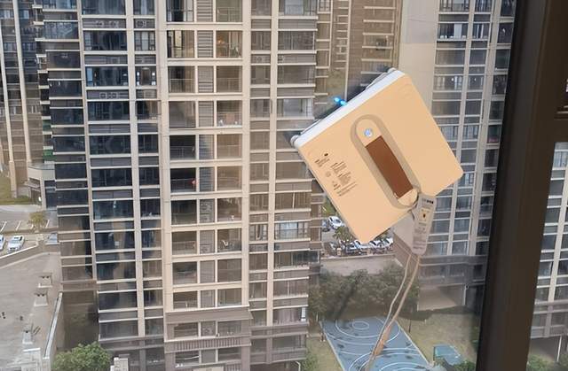 2026全自动擦窗机器人怎么选？擦窗机器人实用吗?前十名擦窗器推荐，方便实用又节能！