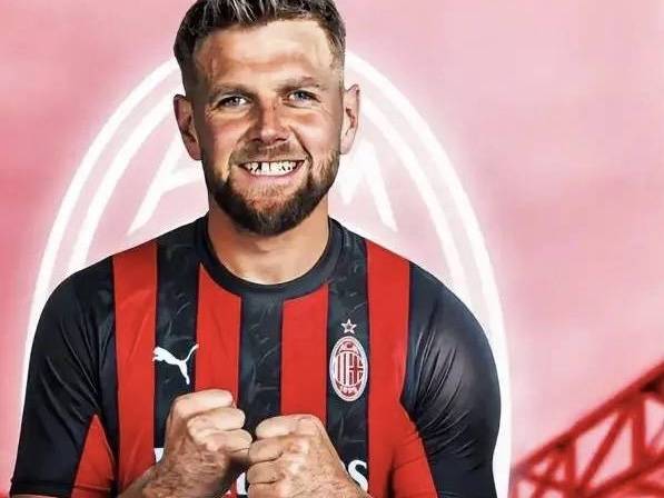 意甲媒体热议：冬窗之前，米兰已经完成4名球员签约，非常不错