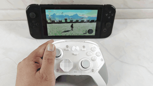 手感出色，AI加持功能更强，北通鲲鹏40御铠白游戏手柄体验