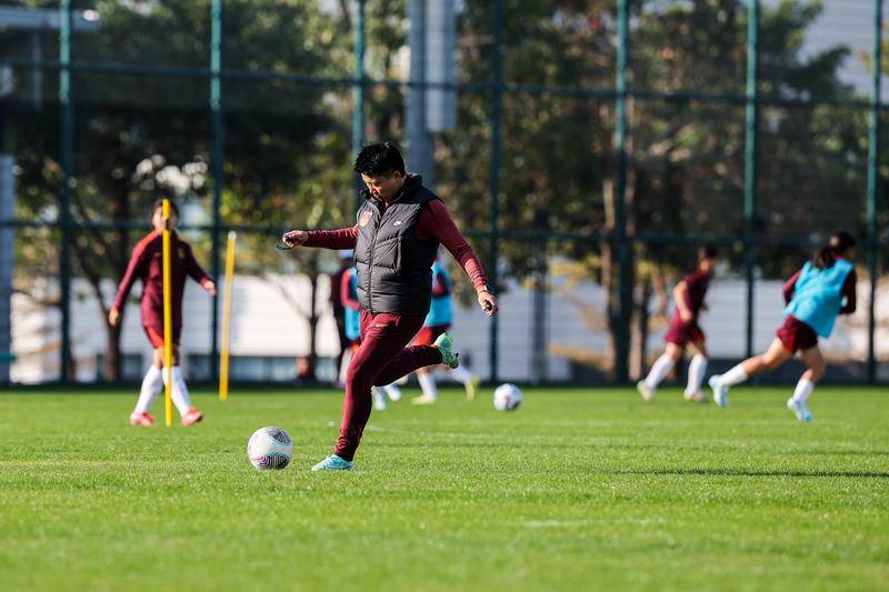 中国U17女足新帅马晓旭：我是一个喜欢挑战的人