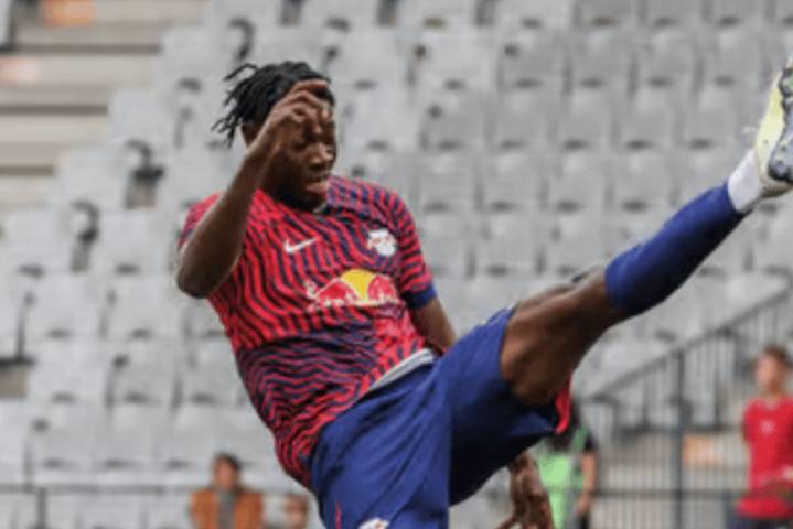 曼联考虑“先租后买”德甲巨人，拥有“全欧洲最好左脚”的中卫