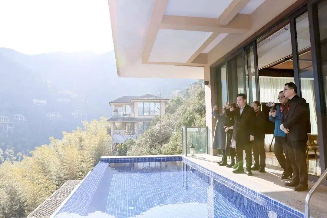 凝聚共识,共启新程!江苏省旅游协会景区分会二届二次会长扩大会议圆满落幕(图1) 凝聚共识,共启新程!江苏省旅游协会景区分会二届二次会长扩大会议圆满落幕(图1)