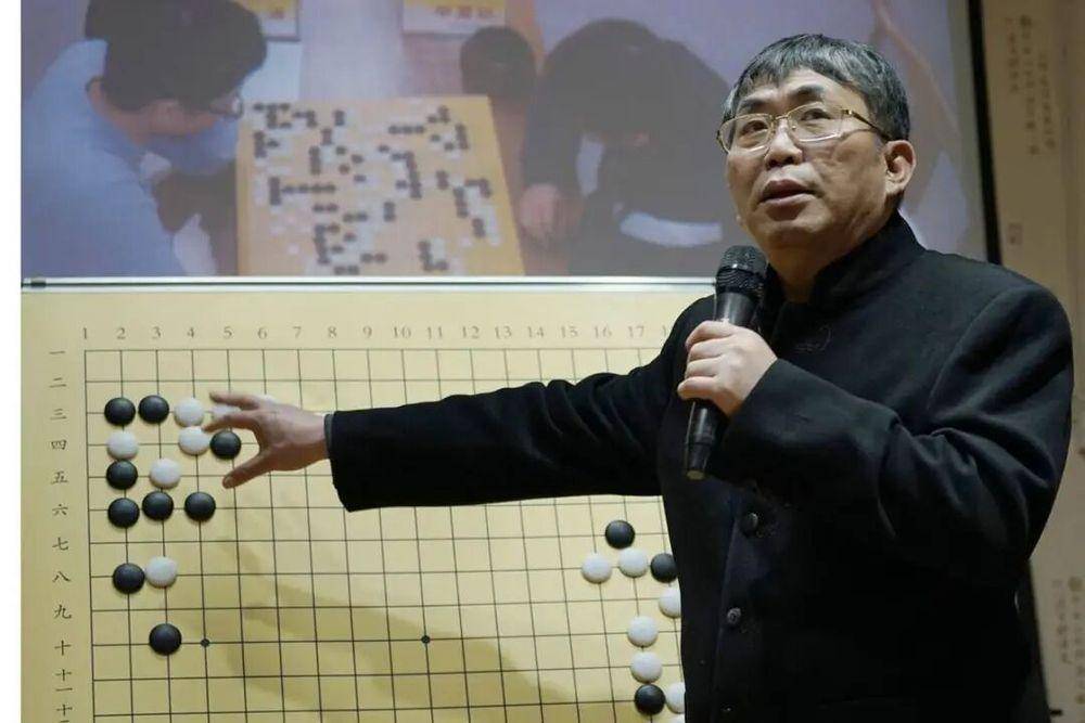 聂卫平女儿发布讣告，父爱如棋无声胜有声