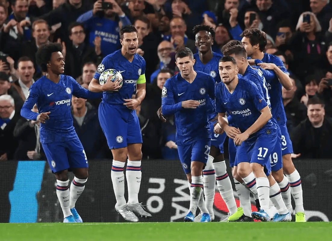 切尔西3-2绝杀那不勒斯，蓝军晋级欧冠16强，意甲独苗黯然出局