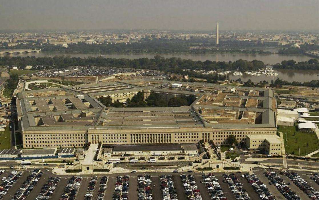 美军连夜通告全球，特朗普想通了，对中国不能来硬的，要用点手段