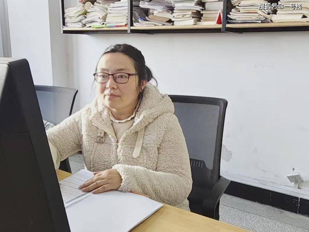 以平凡之躯 渡梦想之舟 淮滨高中"最美教师"事迹展