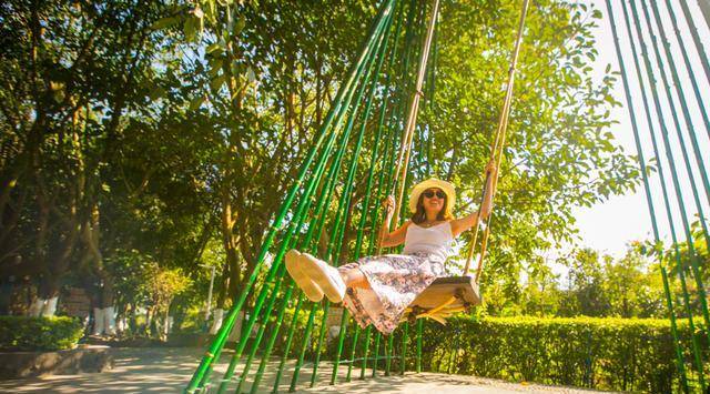 图片[2]-在中国有一个地方，居住在那里的人们可以在两个国家之间自由出入 -华闻时空