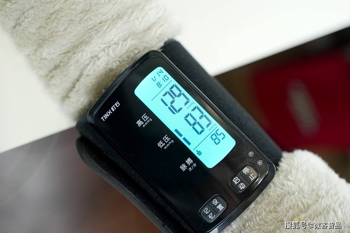 血压计什么牌子好?町石tinx U80S:专业级精准,全家都能用!
