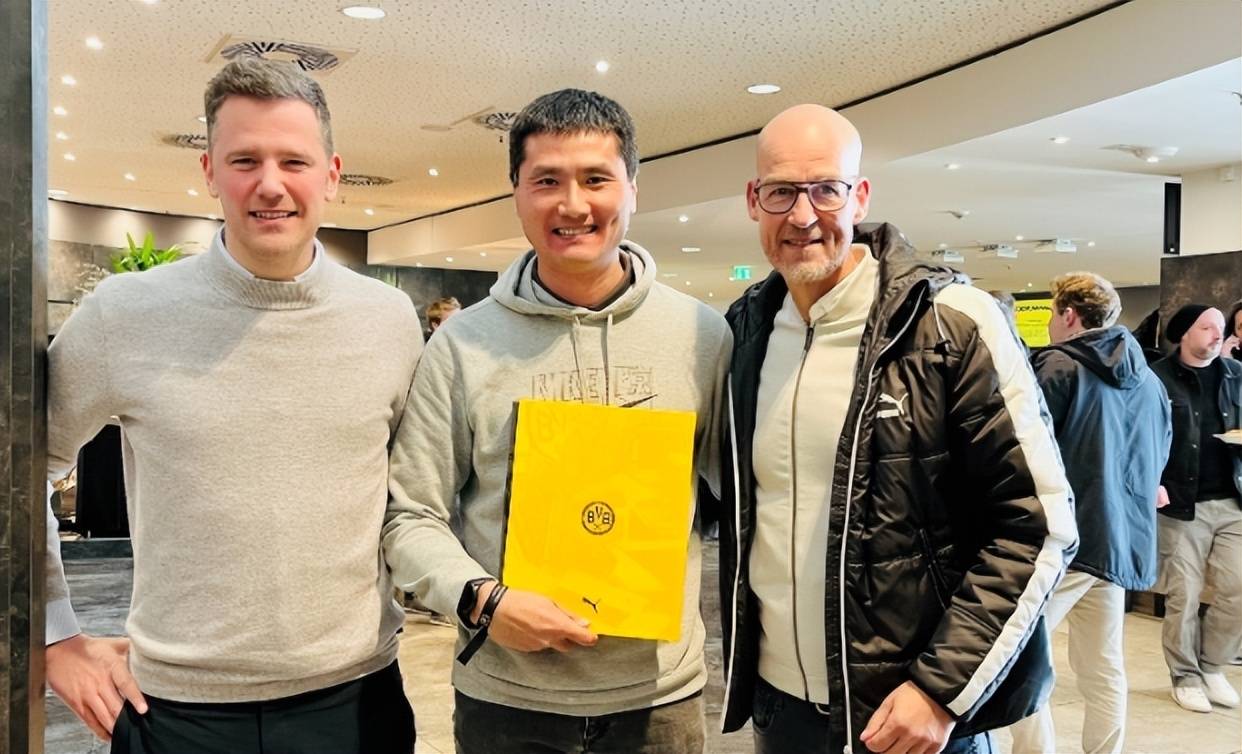 新国足让二追三3比2击败2026年美加墨首个对手,却被辟谣