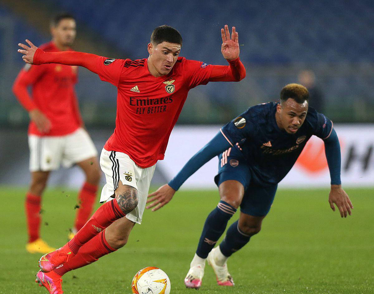 唐迪拉遭遇三连败零封,本菲卡欧冠大胜皇马士气高昂迎战