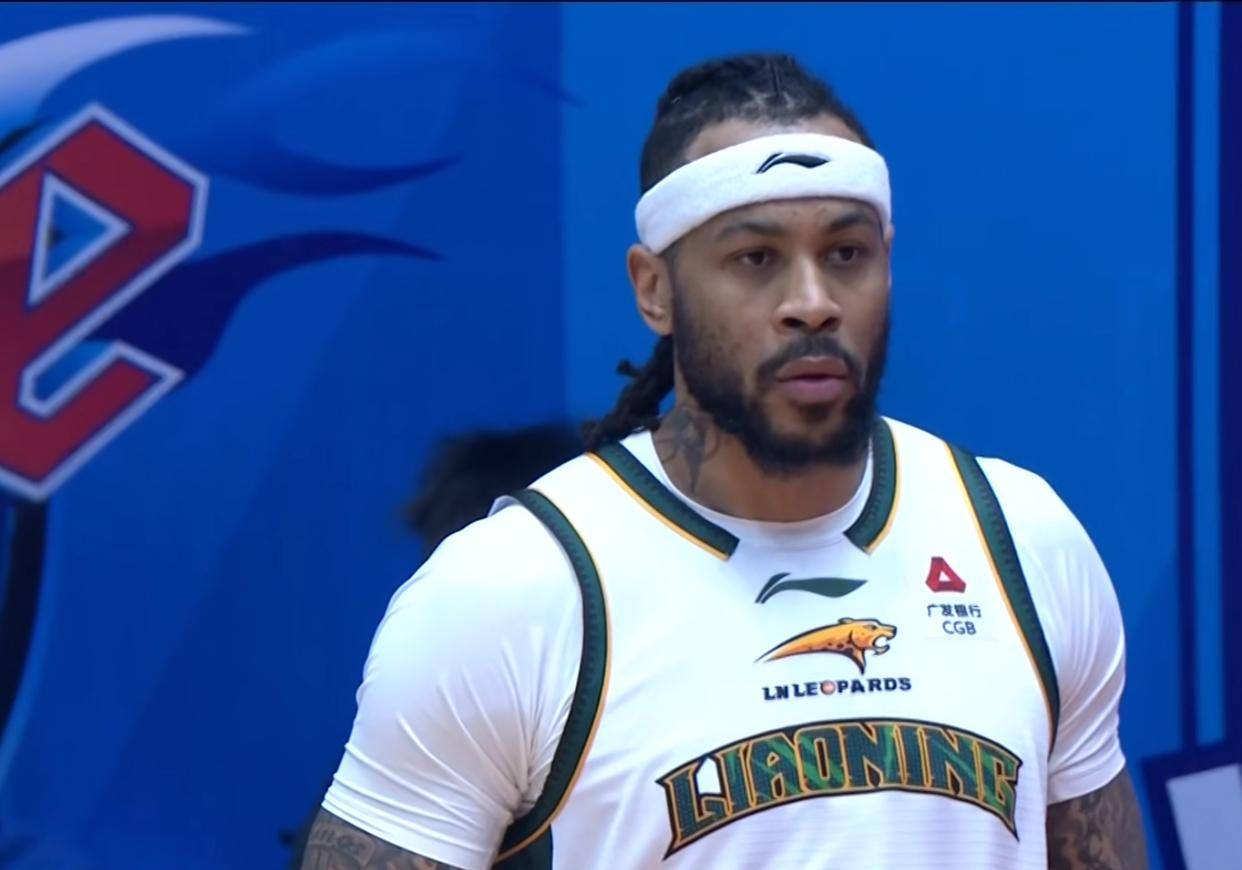大鱼来了！辽宁队被曝签下“加强版郭艾伦”，乌戈终于迎来杀手锏