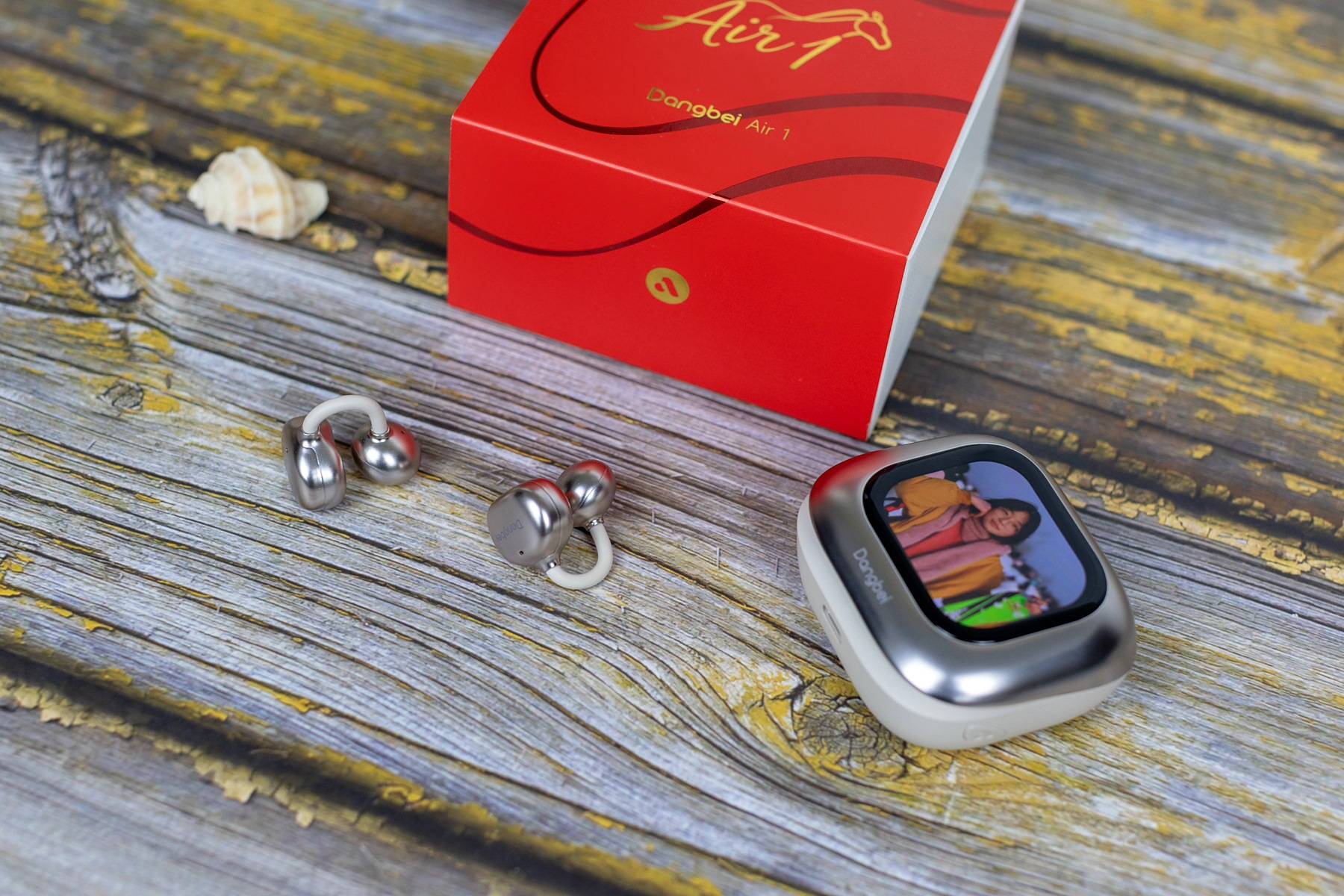 让语言交流无国界，当贝Air1耳夹式耳机，是耳机更是翻译机