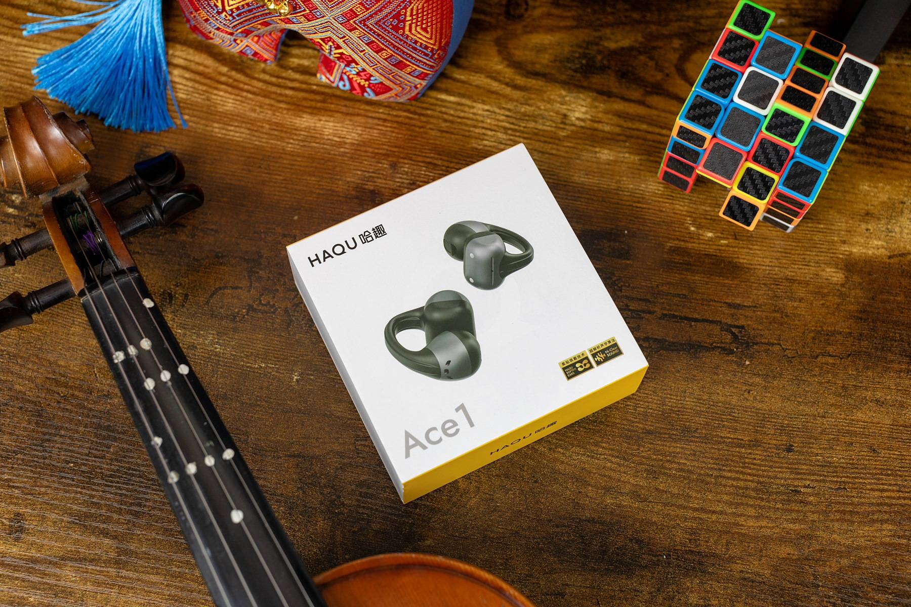 2026耳夹式耳机黑马哈趣Ace1，除了投影做得好，耳机也是认真的