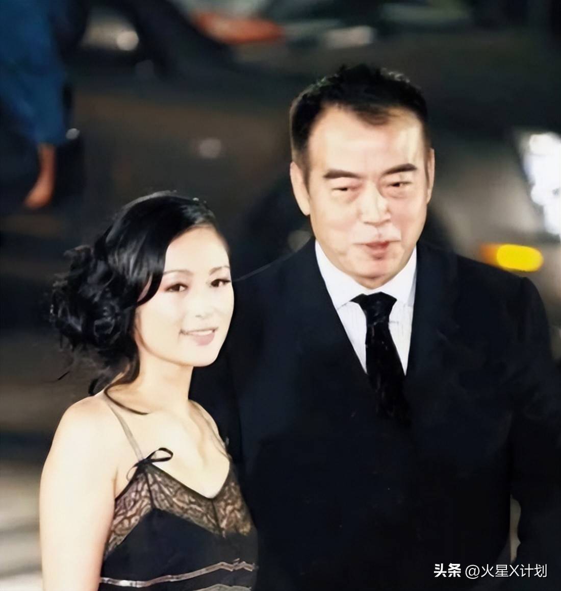 天啊看到陈红1996年新婚的闺房照才懂陈凯歌为啥说一见钟情