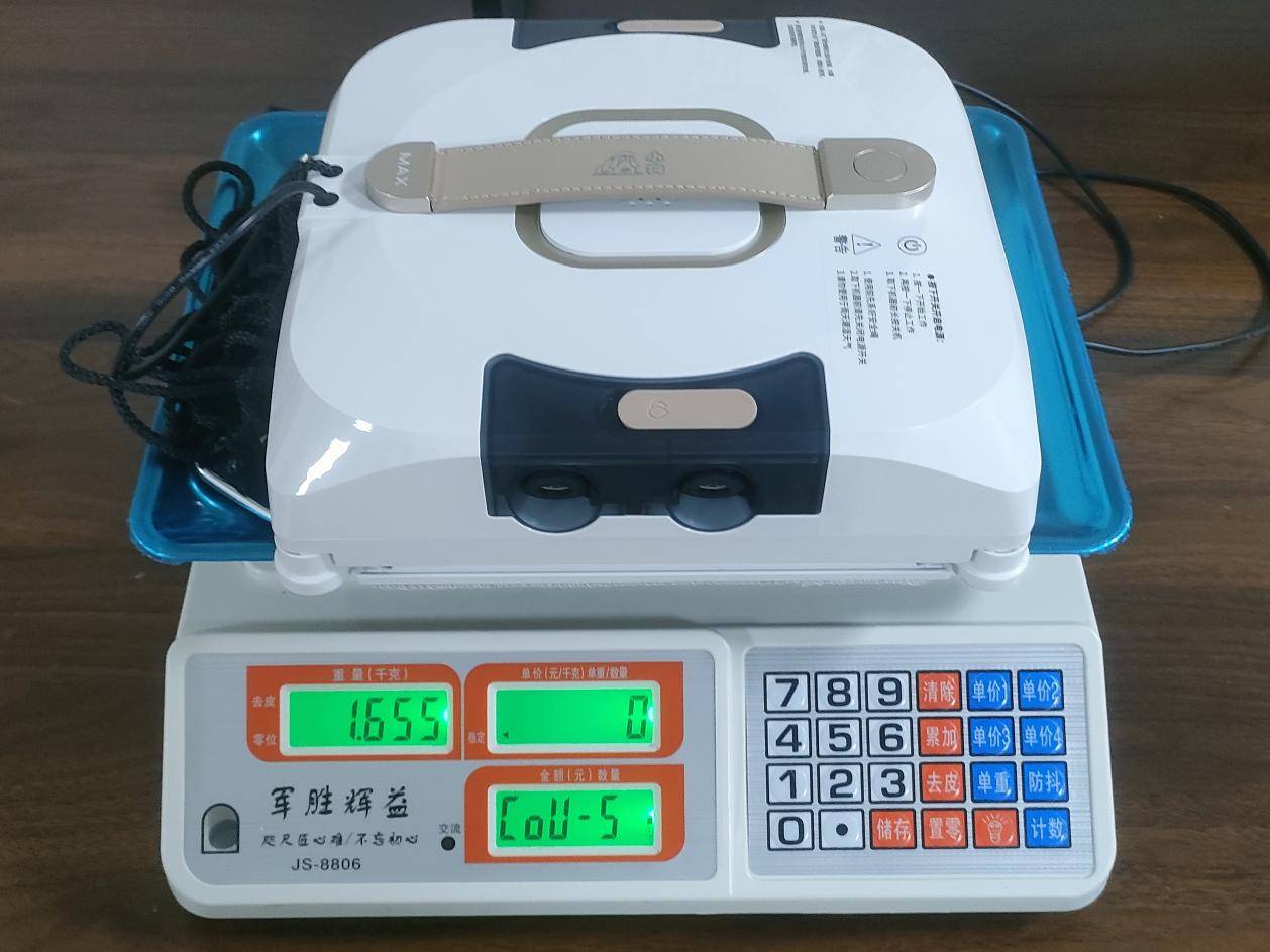 擦窗机器人横评：玻妞388好用吗？希亦W1、小狗W7百元到千元级实测对比