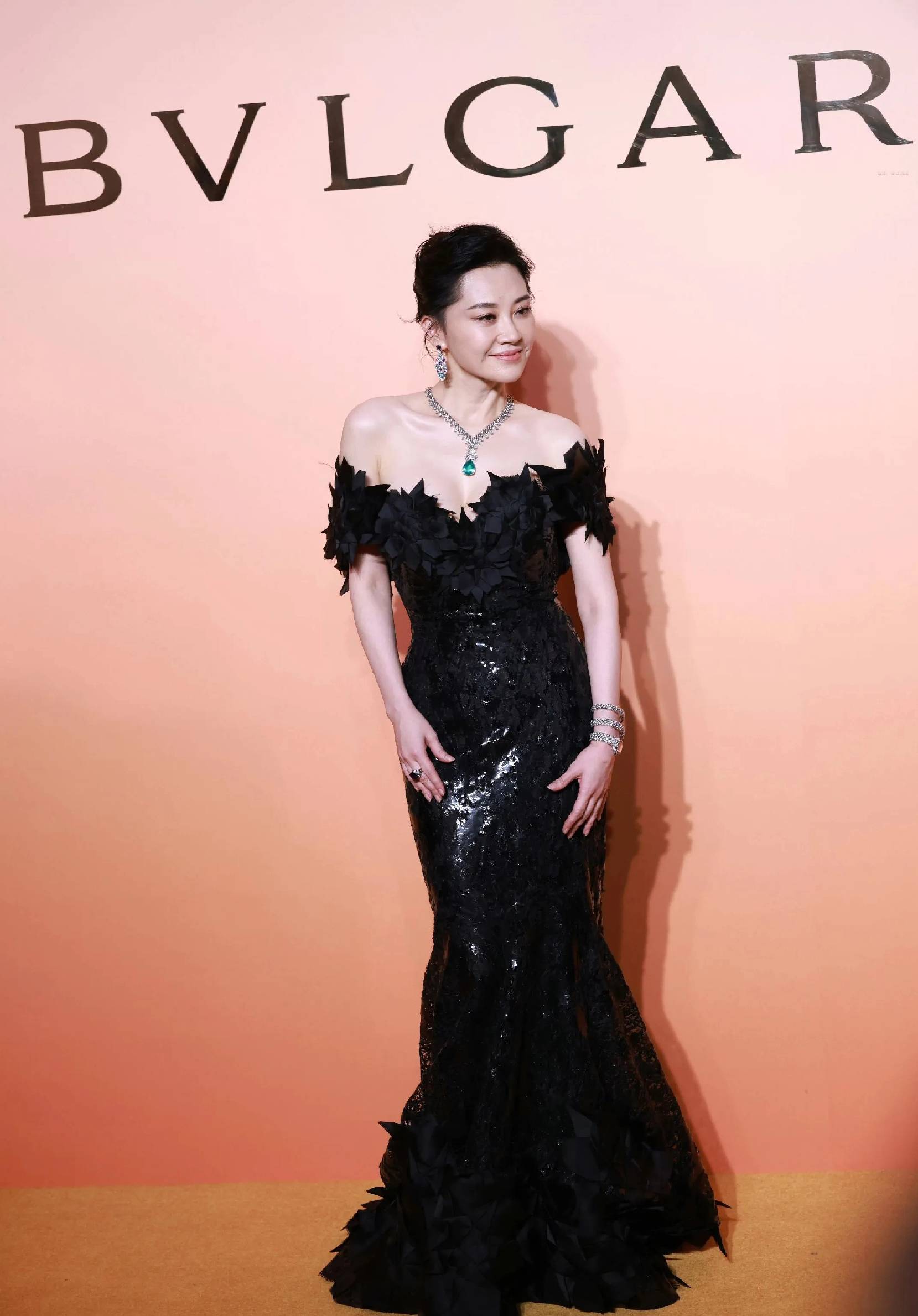 许晴:活成内娱最自由的美人,56岁依旧风情万种
