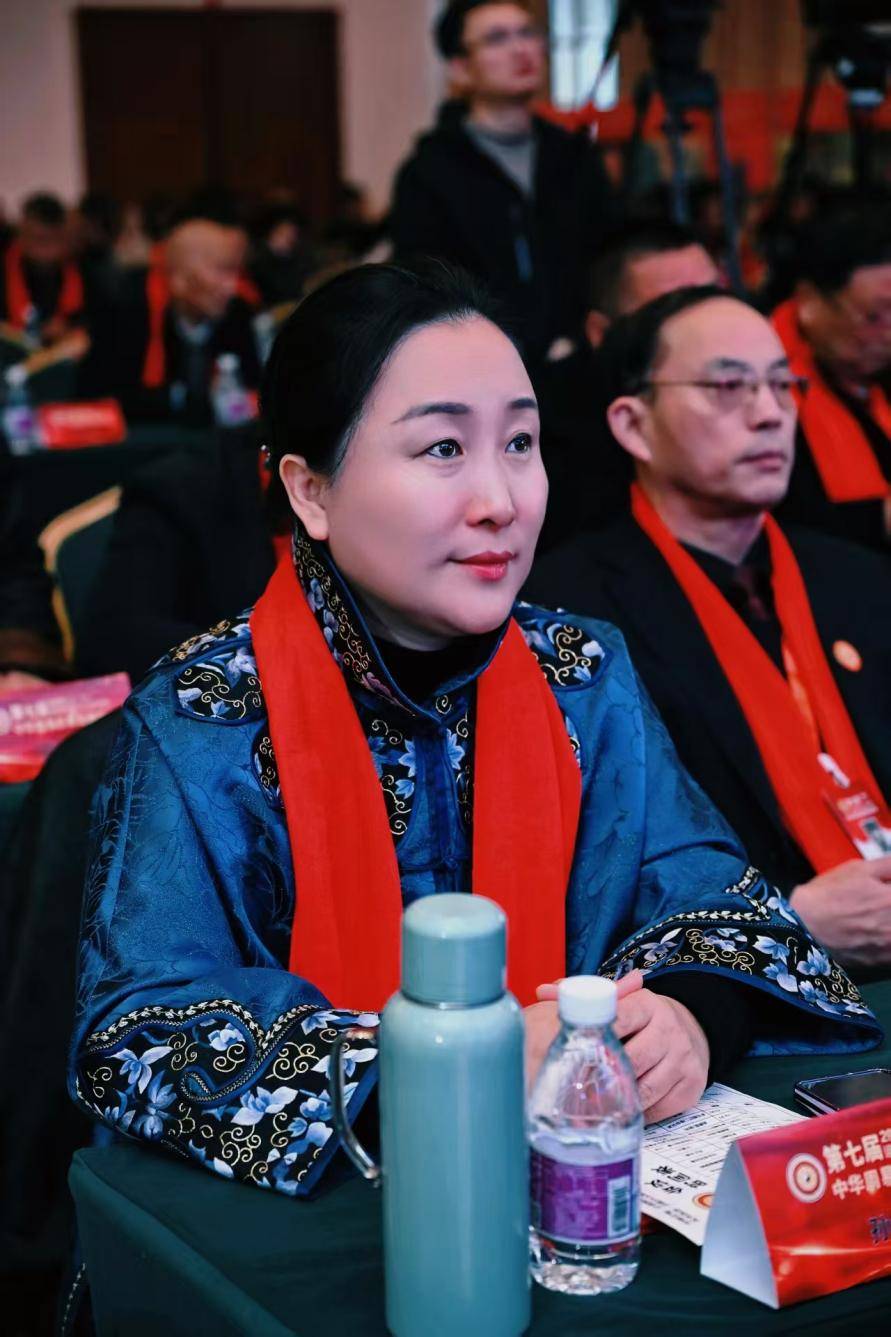 孙滋芸老师：泉城灵秀，易道昭彰