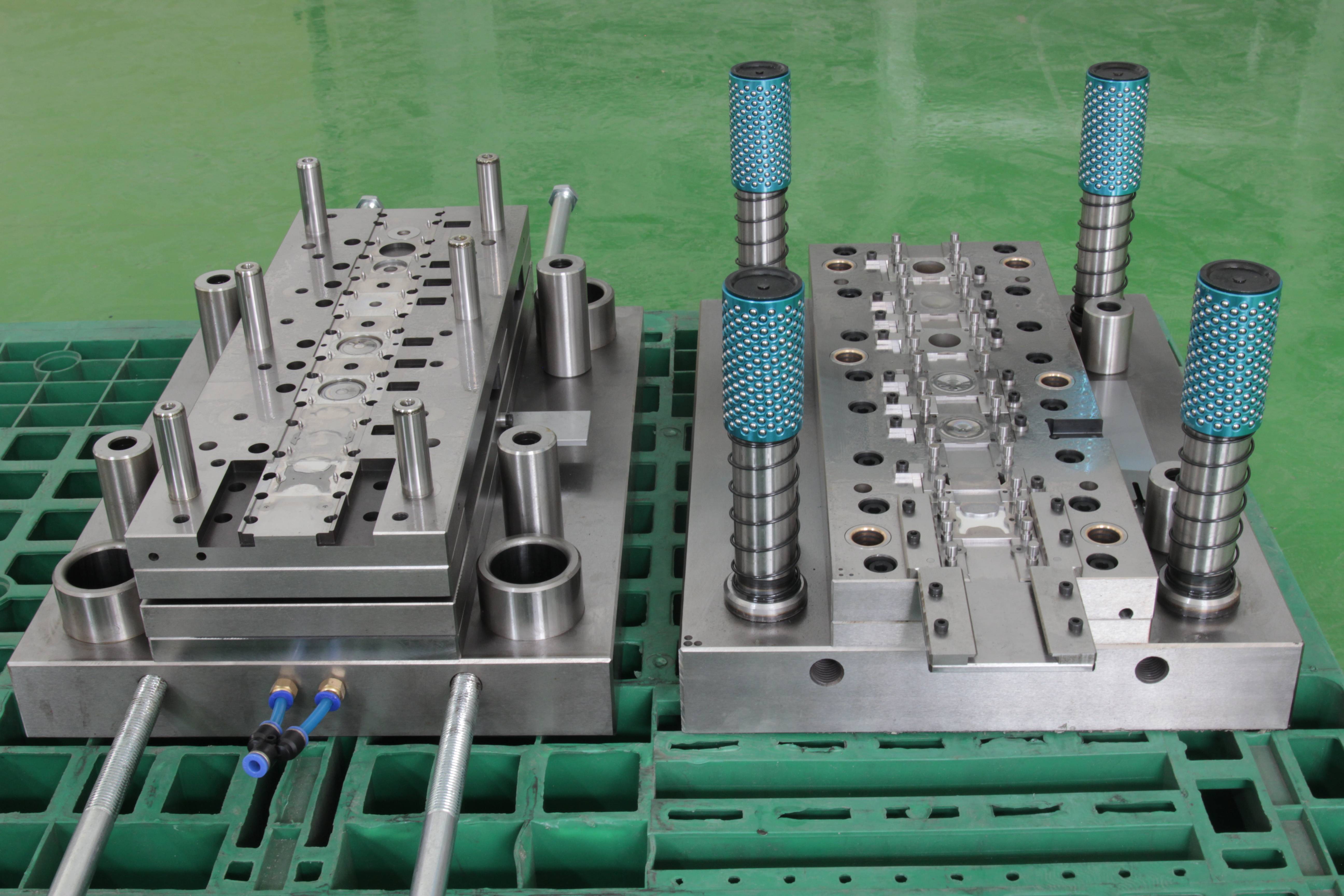 专业的新能源锂电池模具源头厂家