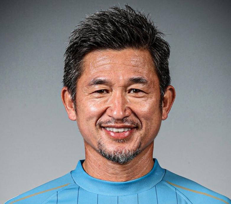 59岁三浦知良再创年龄奇迹，前国脚直言：这不是热爱足球，是纯粹作秀