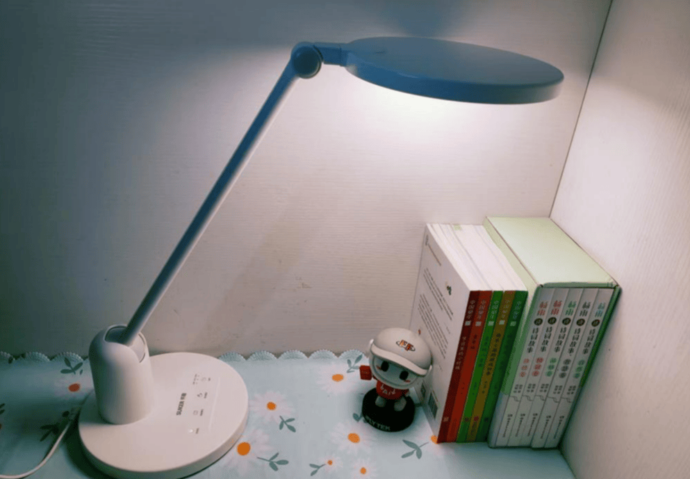 开学季数码好物有哪些？10款刚需数码神器推荐，解锁高效校园生活