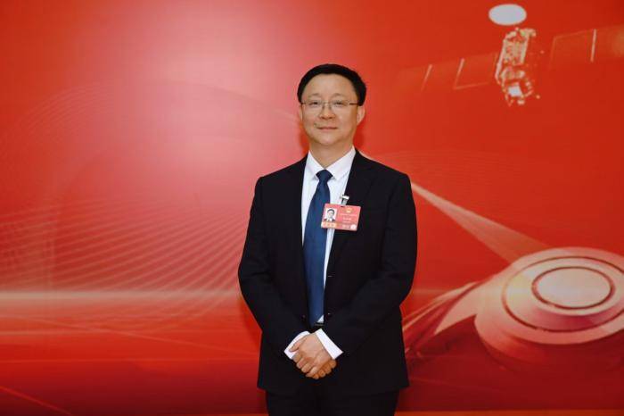 科大讯飞刘庆峰两会建言，筑牢自主可控AI生态根基