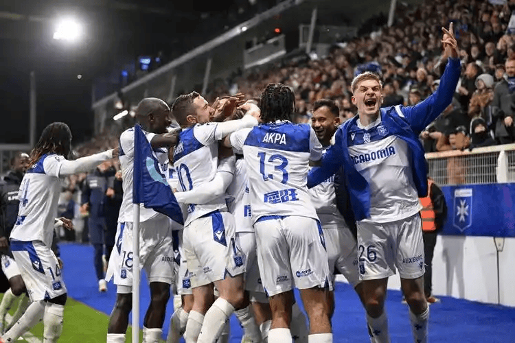 法甲深度解析：马赛VS欧塞尔，争三卡位VS保级续命，新帅与球星定走势