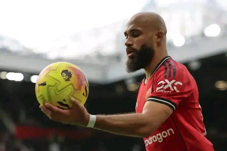 曼联vs维拉前瞻,休息10天迎战休息2天,红魔以逸待劳有优势吗?