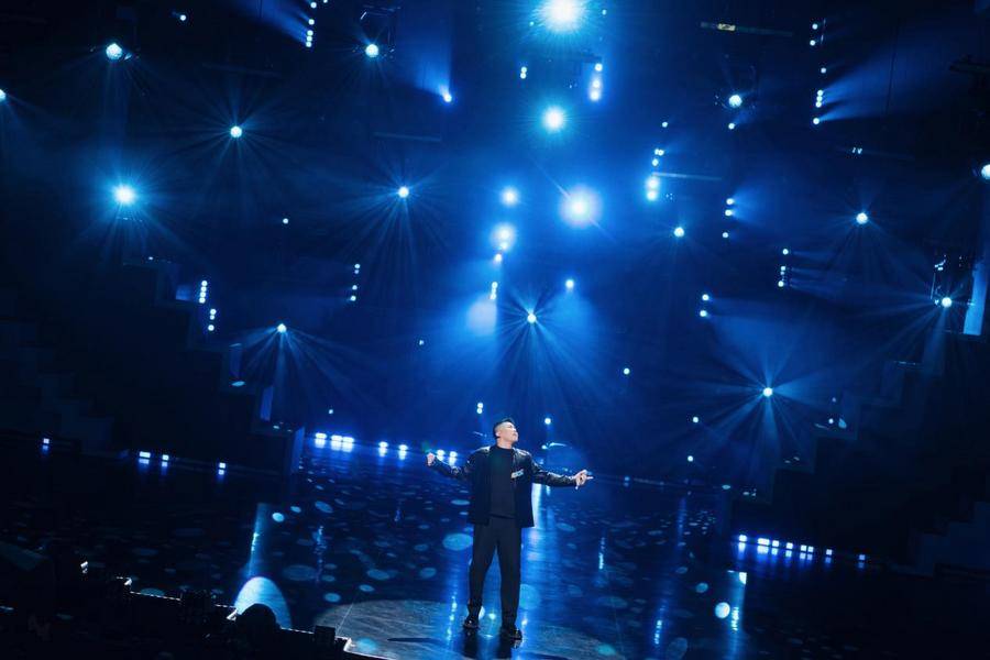 付豪初登音综《魔力歌先生》，内娱出现首款“舔系”歌手封面图