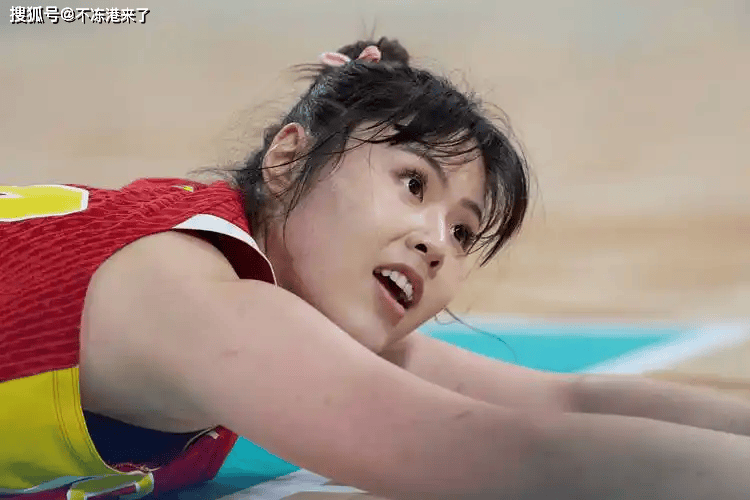 并非伤病，李月汝遇大麻烦，亲承不开心，原因曝光，或遗憾退出