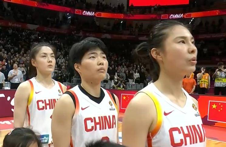 中国女篮赢球不算本事，这场比赛真正可怕的是宫鲁鸣做出的改变
