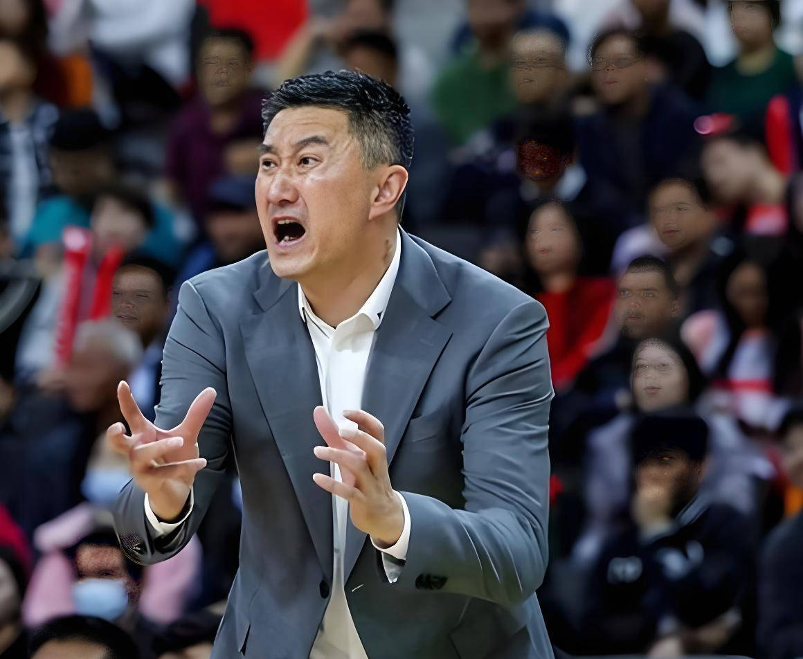 山东男篮迎来赛程有利期，赵睿复出助力北京强势回归，广东逐渐跌出四强行列