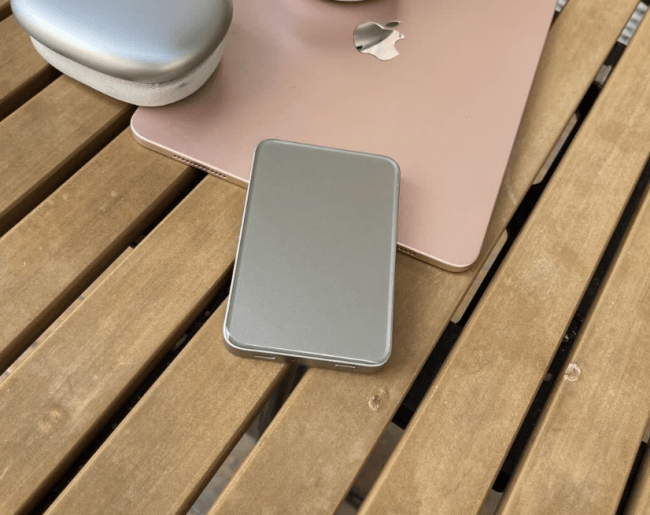 苹果手机充电宝什么牌子最好？最适合苹果手机的充电宝推荐，超薄充电又快