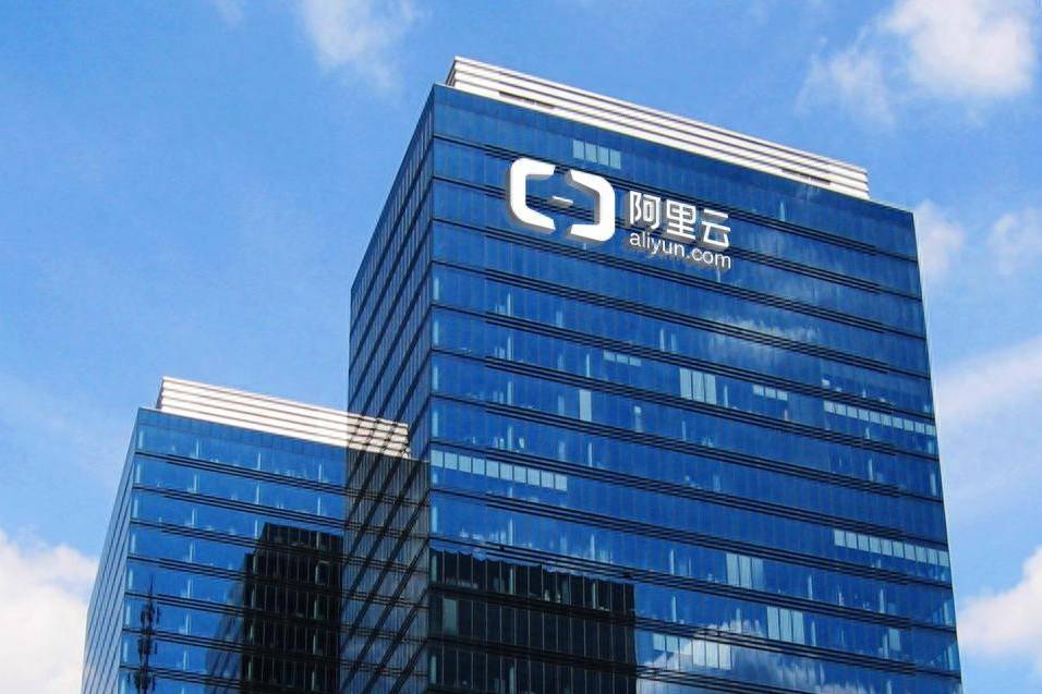 华为云阿里云核心负责人双双离职，扎堆杀入具身智能！背后信号不简单