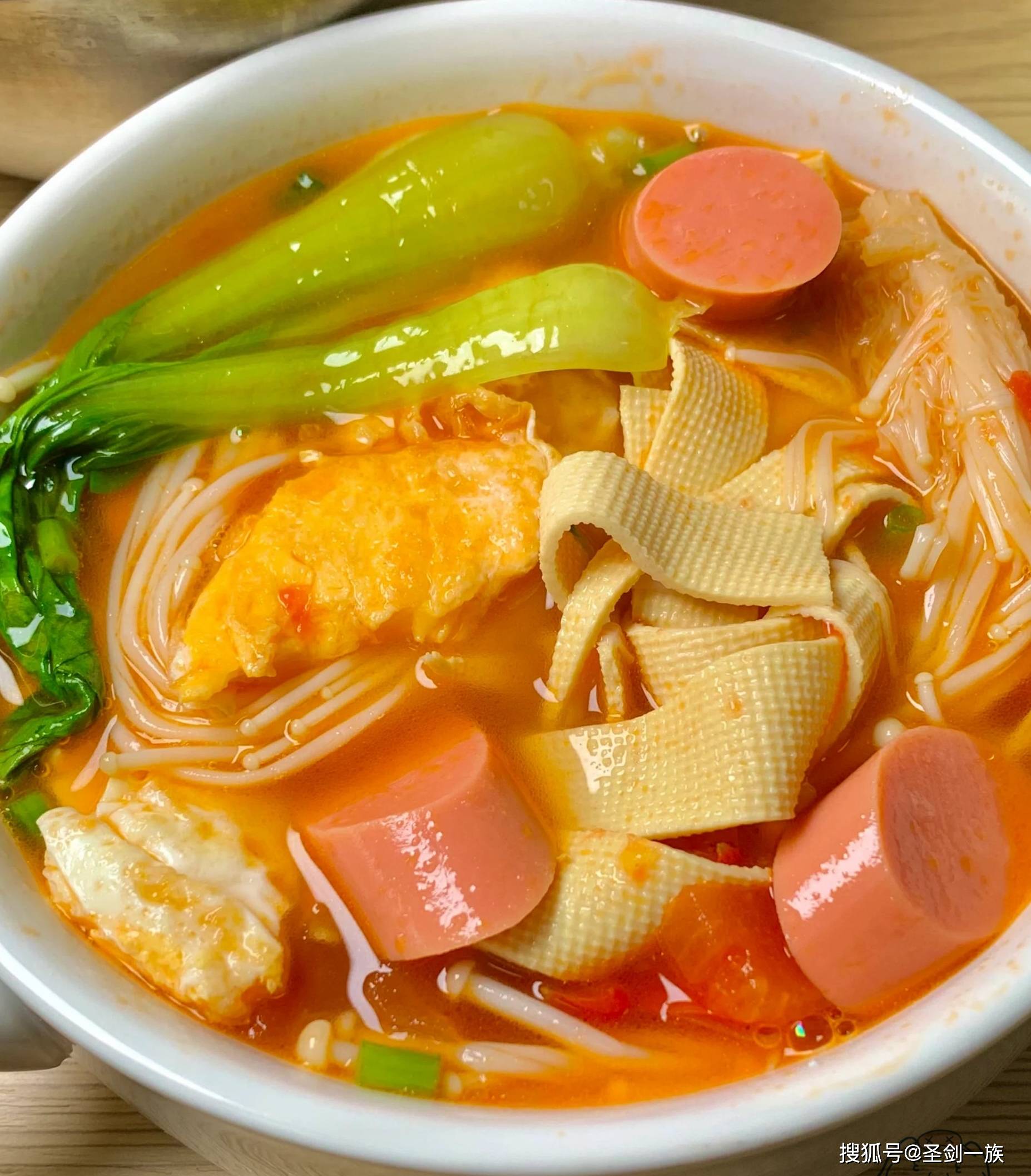 春天使劲吃样菜一帮祛湿二帮养肝三帮排毒简单易做