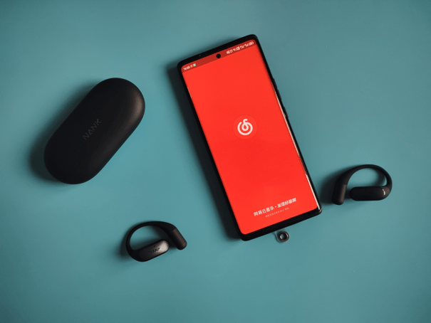 告别入耳束缚，全能体验拉满：南卡 NANK WING 开放式蓝牙耳机